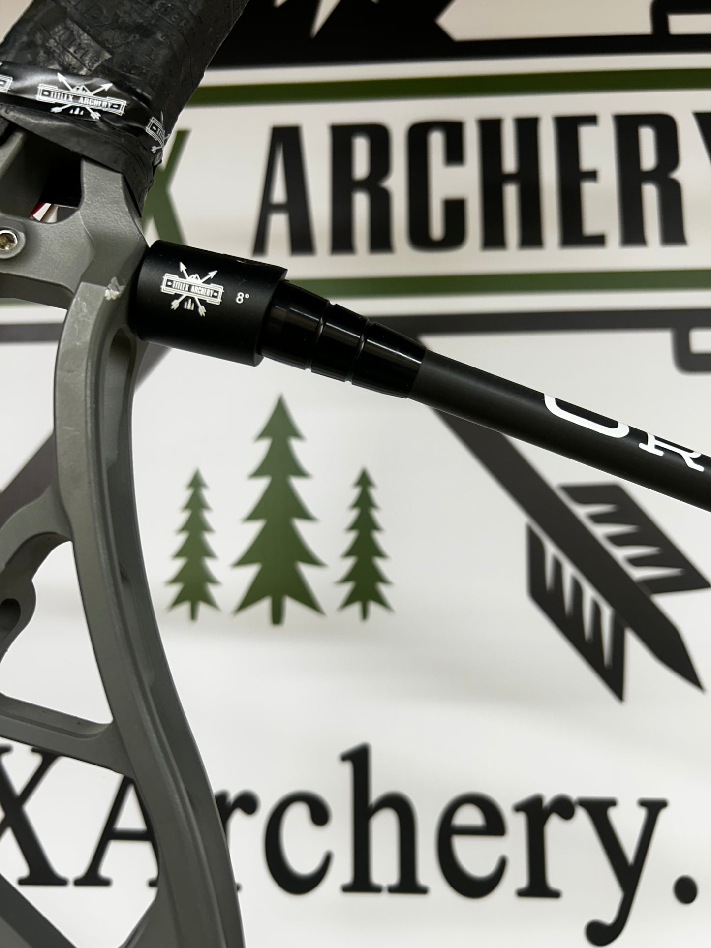 Front Stabilzer Quick Disconnect      (8 degree)