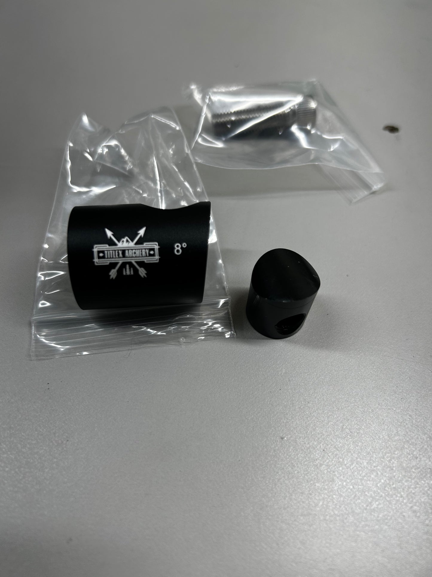 Front Stabilzer Quick Disconnect      (8 degree)