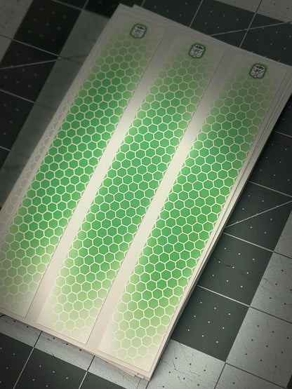 White Shadow Drop Honeycomb Arrow Wraps