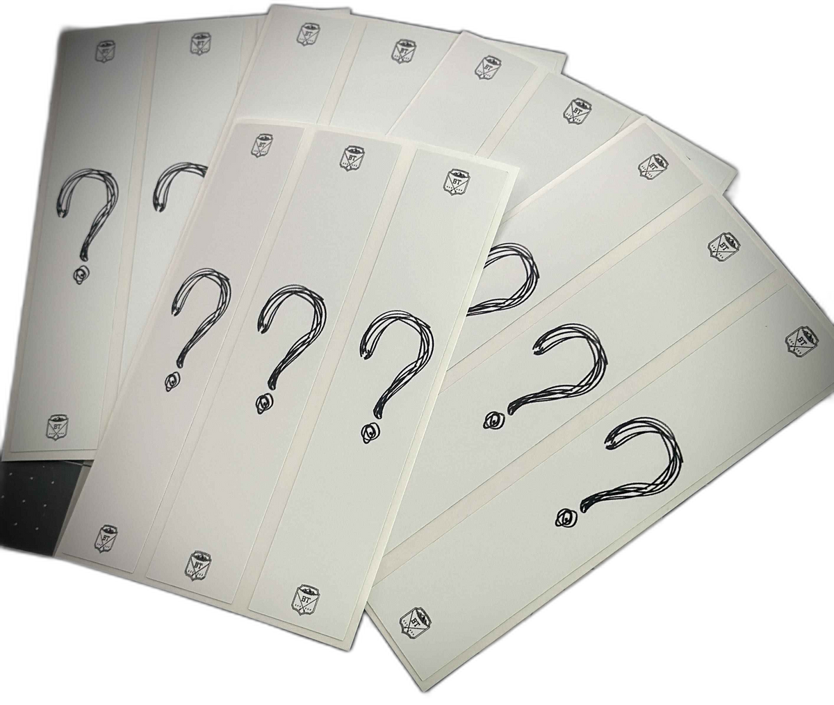 MYSTERY PACK ARROW WRAPS: Assortment of arrow-shaped wraps in various colors. | titlex-cutout