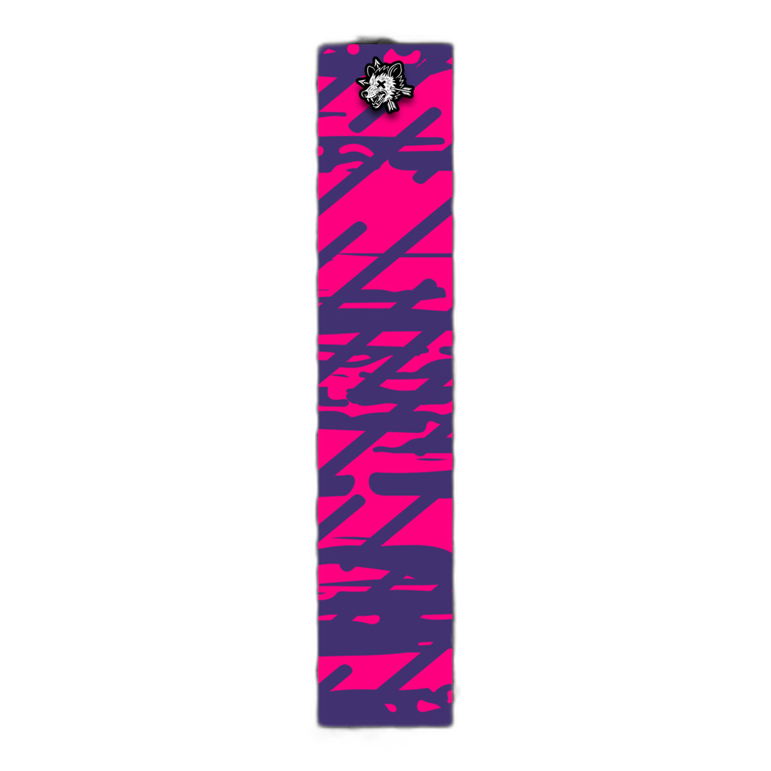 Comic Pop Arrow Wrap: Bright red and yellow comic-style arrow design. | titlex-cutout