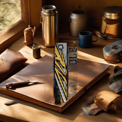 Comic Pop Arrow Wrap on rustic wood at golden hour, perfect Father's Day gift setting. | titlex-scene-fathers-day
